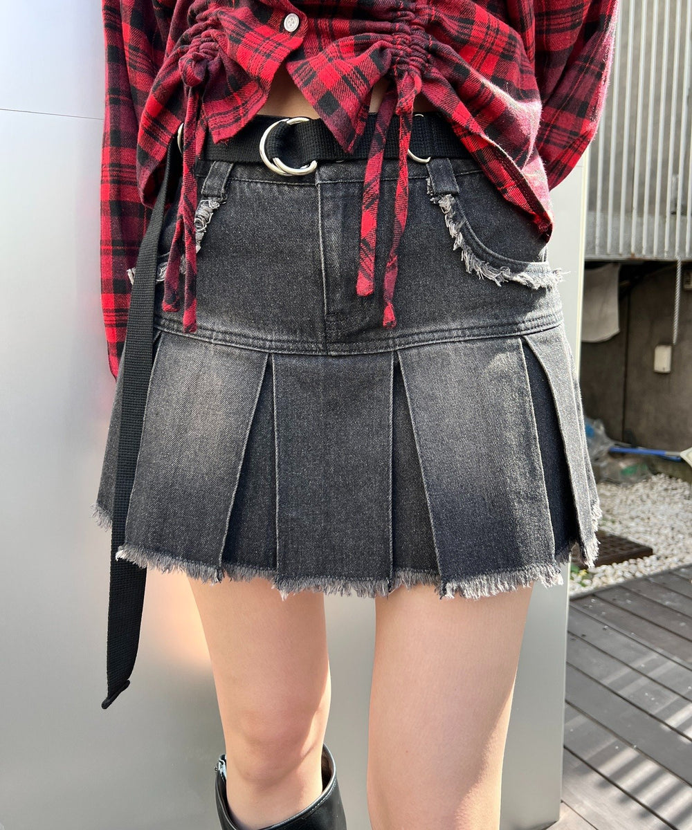 ブラック モデル：154㎝ S着用