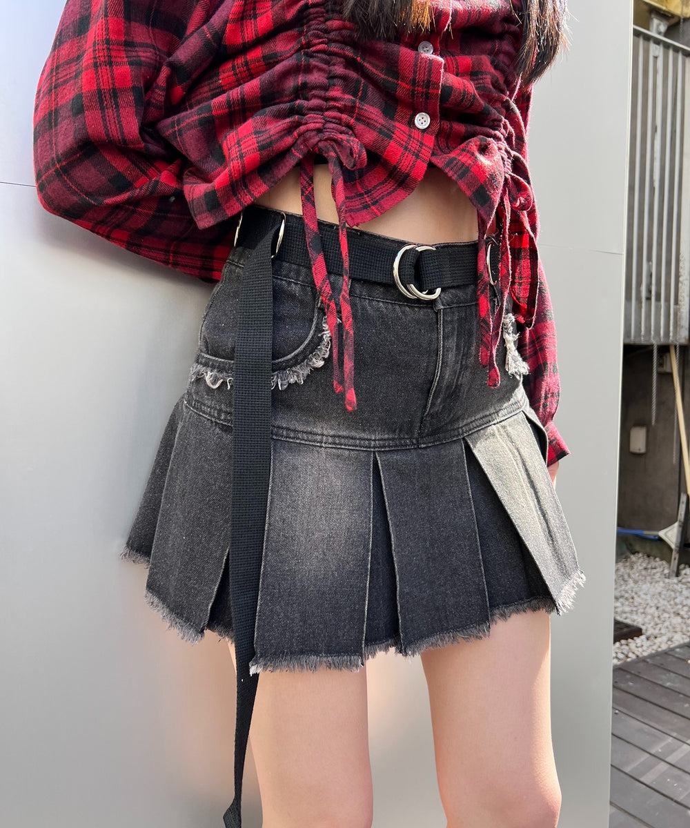 ブラック モデル：154㎝ S着用