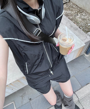 ブラック モデル：154㎝ FREE着用