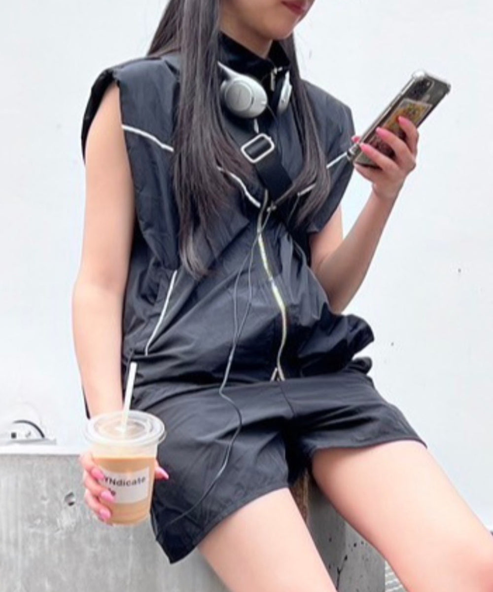 ブラック モデル：154㎝ FREE着用