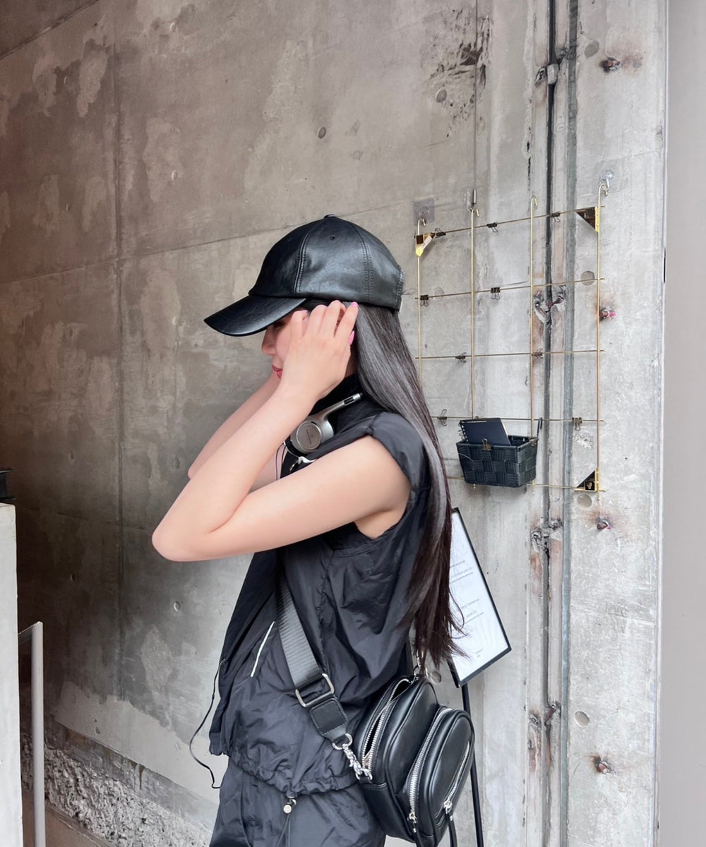 ブラック モデル：154㎝ FREE着用