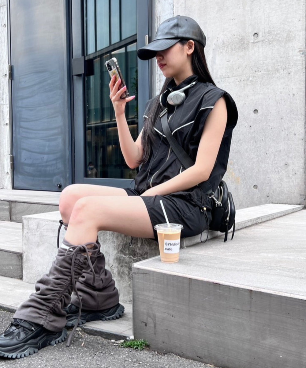 ブラック モデル：154㎝ FREE着用