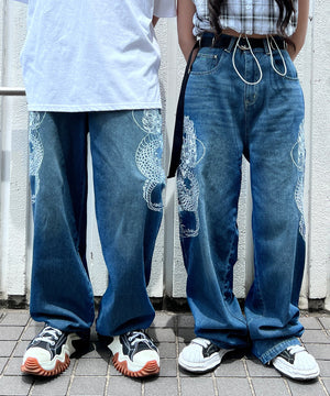 ブラック モデル：178㎝ L着用