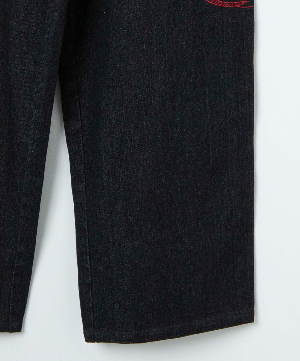 ドラゴン刺繍デニムパンツ