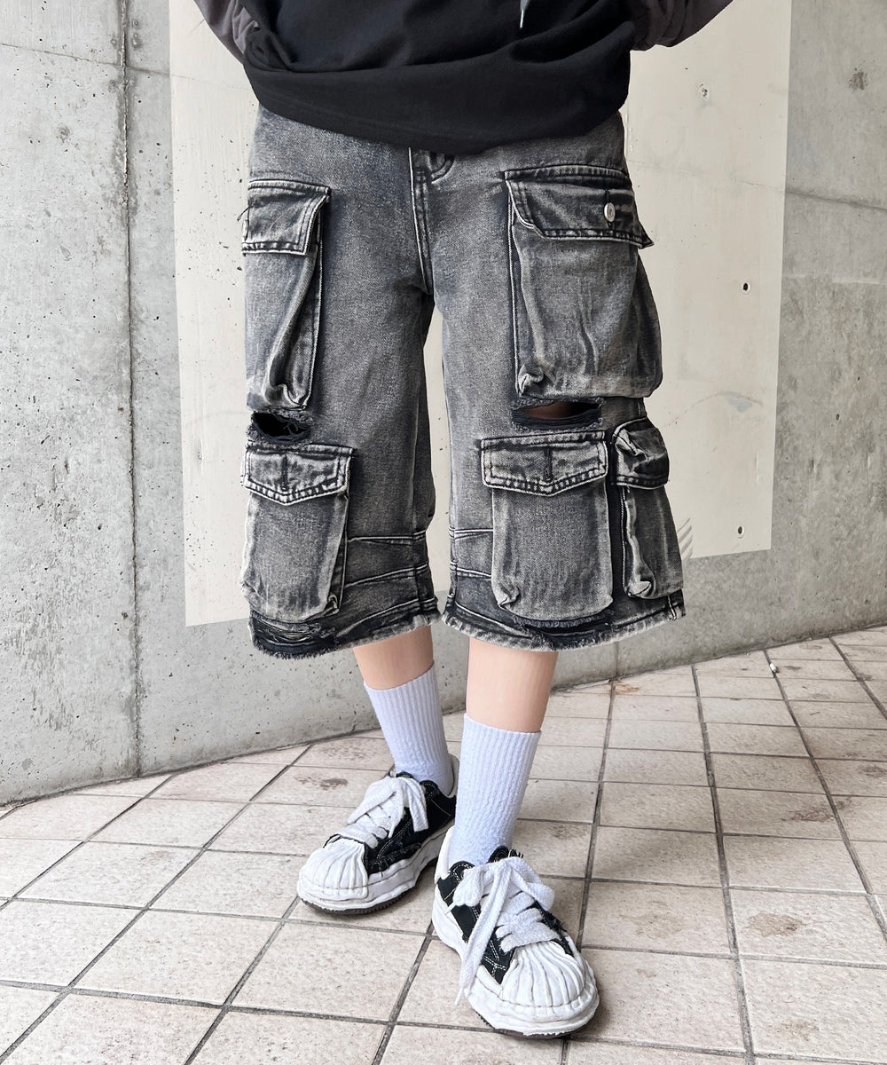 ブラック モデル：154㎝ S着用