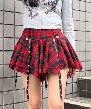 レッド モデル：154㎝ FREE着用