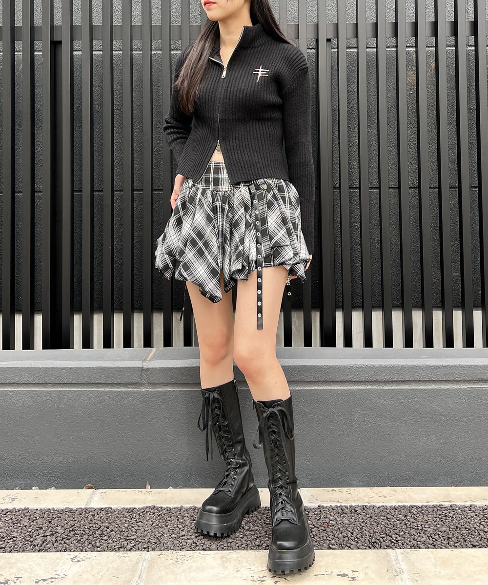 ブラック モデル：154㎝ FREE着用