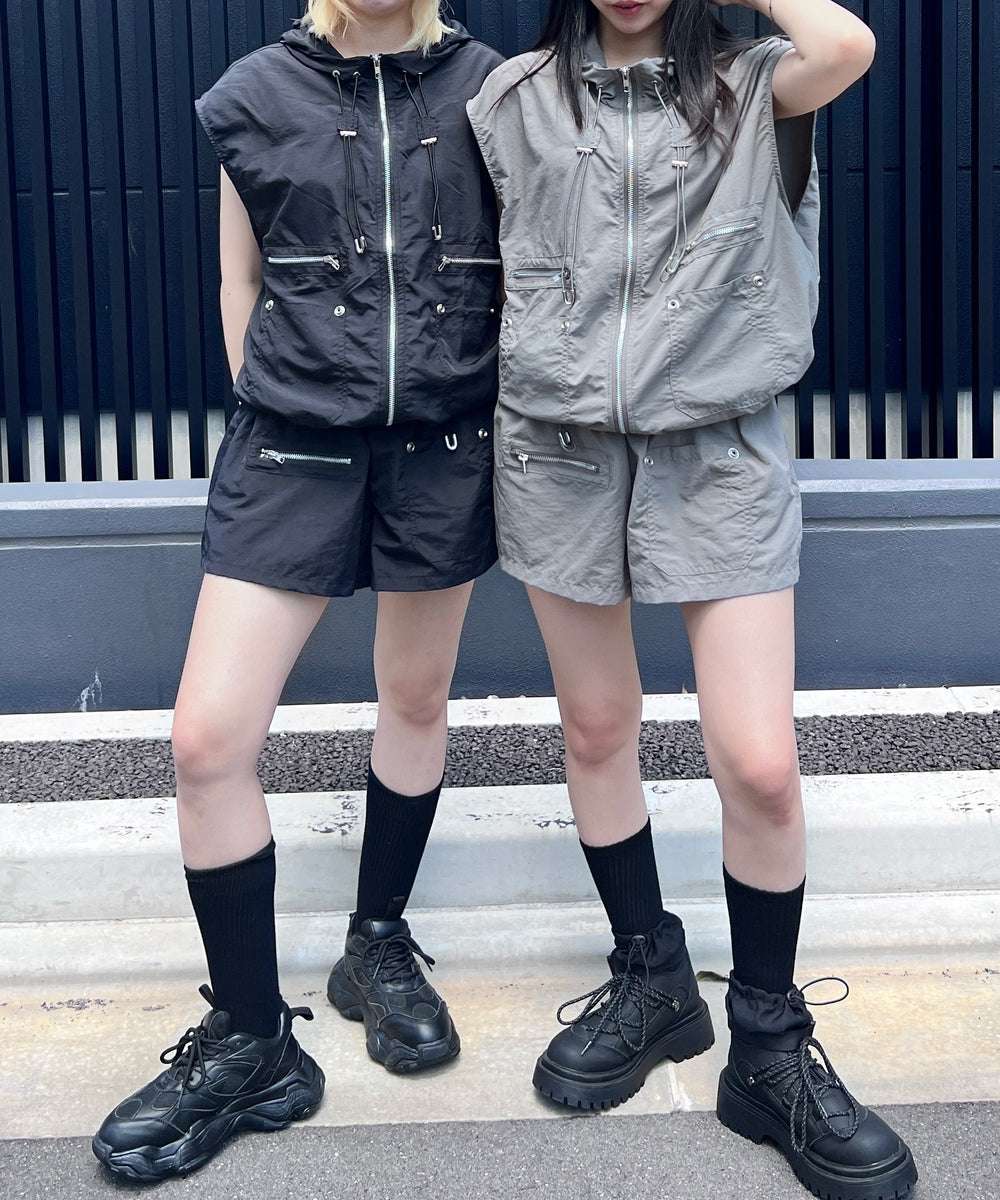 ブラック モデル：154㎝ FREE着用