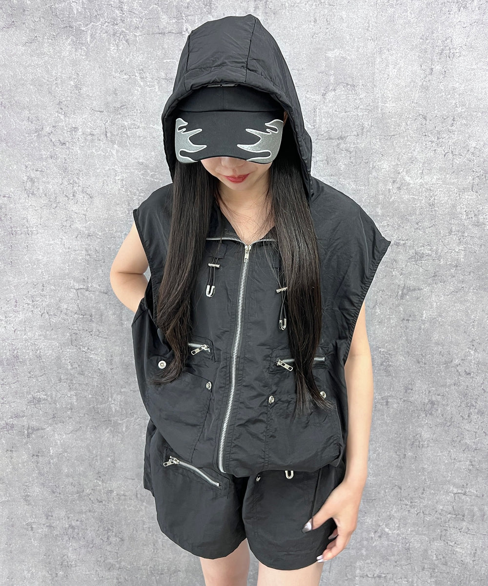 ブラック モデル：154㎝ FREE着用