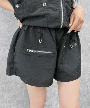 ブラック モデル：154㎝ FREE着用