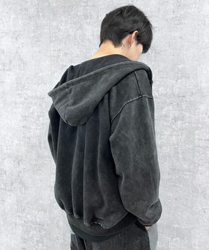 ブラックスミクロ モデル：178㎝ FREE着用