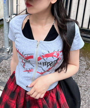 グレー モデル：154㎝ FREE着用