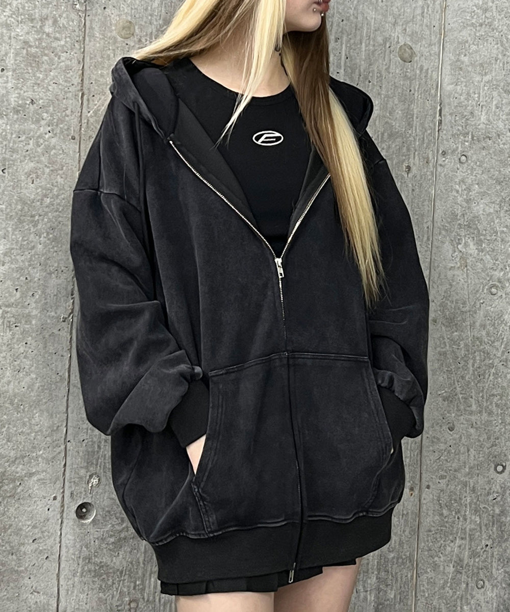 スミクロ モデル：160㎝ FREE着用