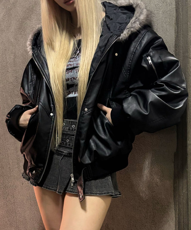 ブラック モデル：167㎝ FREE着用