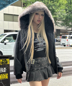 ブラック モデル：167㎝ FREE着用