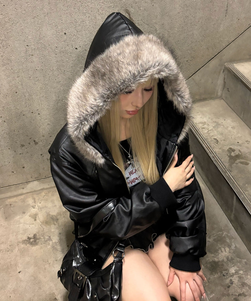 ブラック モデル：167㎝ FREE着用