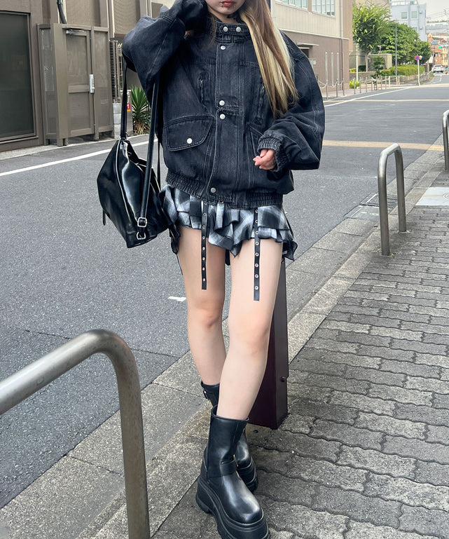 ブラック モデル：160㎝ FREE着用