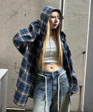 ブルー モデル：160㎝ FREE着用