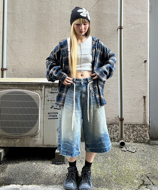 ブルー モデル：160㎝ FREE着用