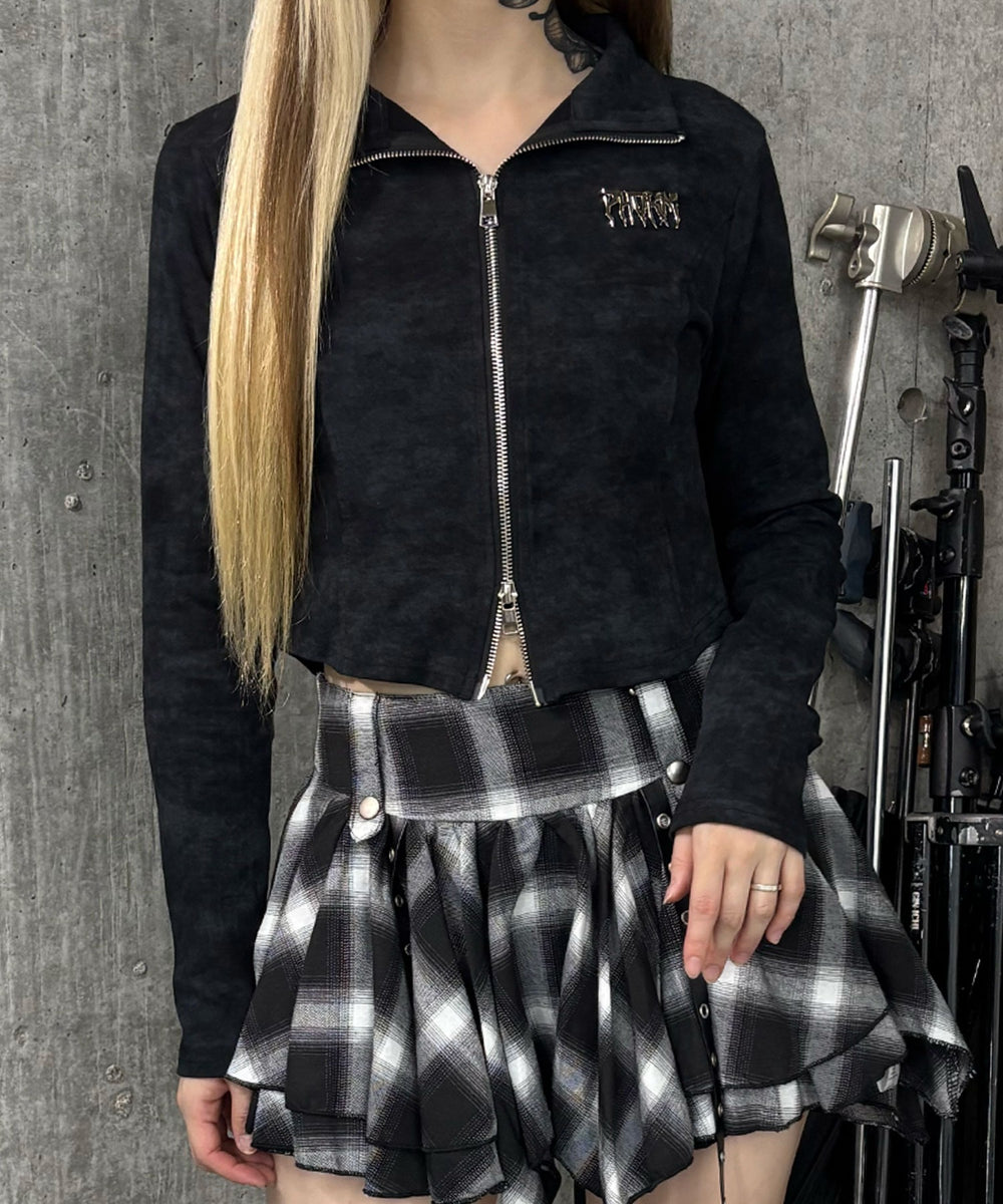 ブラック モデル：160㎝ FREE着用