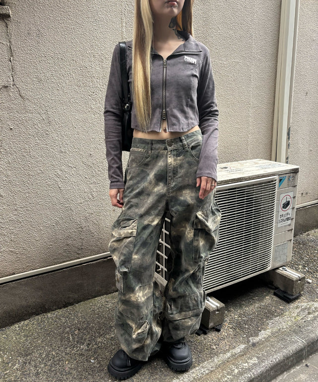 チャコール モデル：160㎝ FREE着用