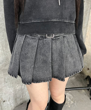 ブラック モデル：160㎝ S着用