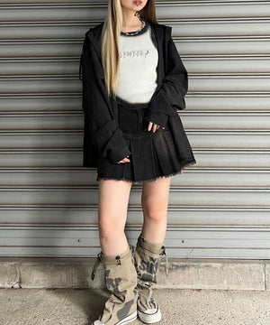 ブラック モデル：160㎝ FREE着用