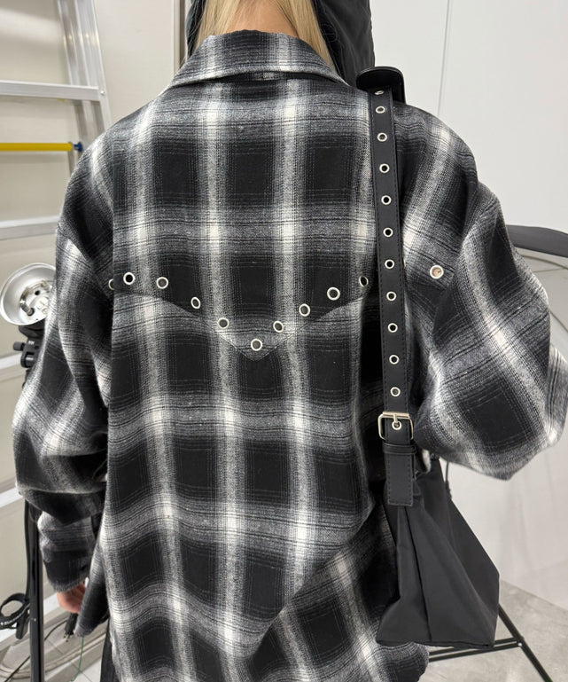 ブラック モデル：167㎝ FREE着用