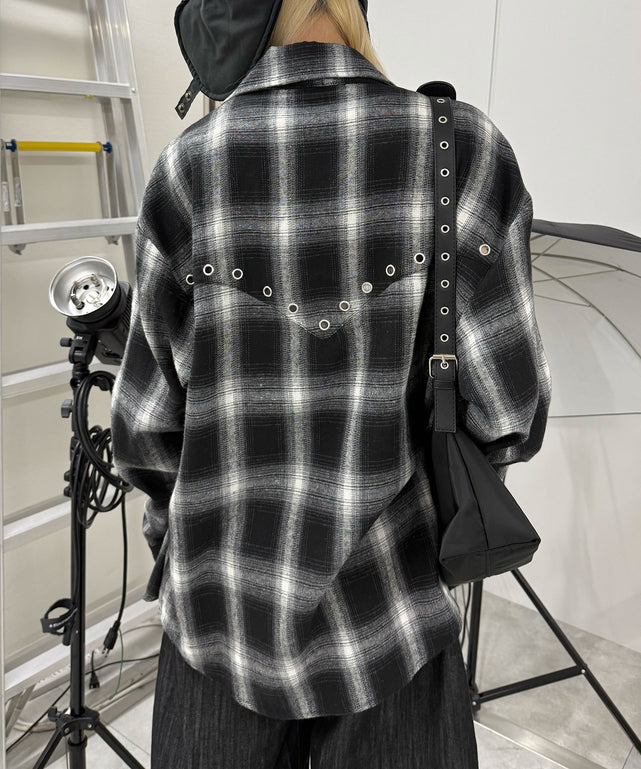 ブラック モデル：167㎝ FREE着用