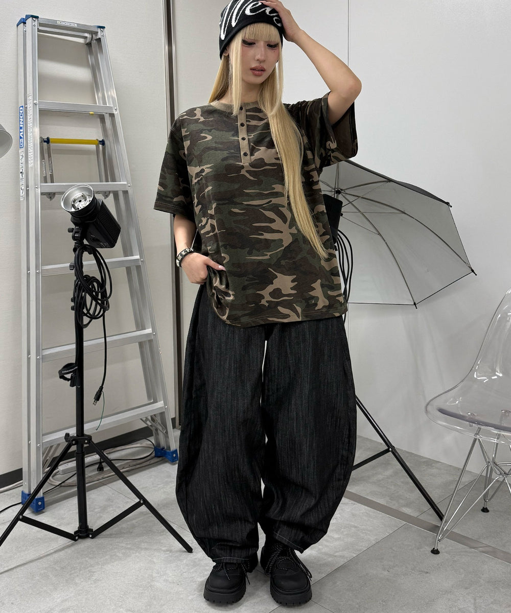 カーキ モデル：167㎝ FREE着用