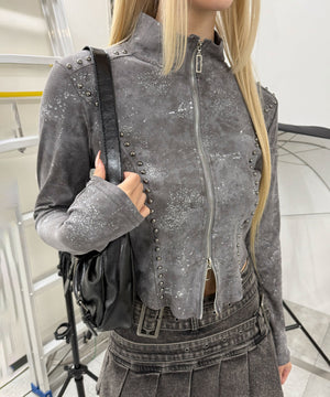 チャコール モデル：167㎝ FREE着用