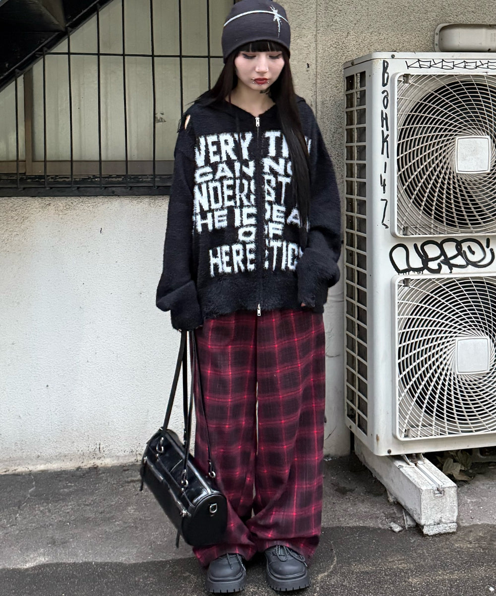 ブラック モデル：160㎝ FREE着用