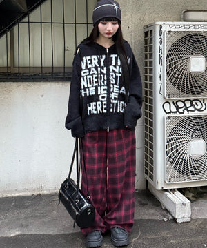 ブラック モデル：160㎝ FREE着用