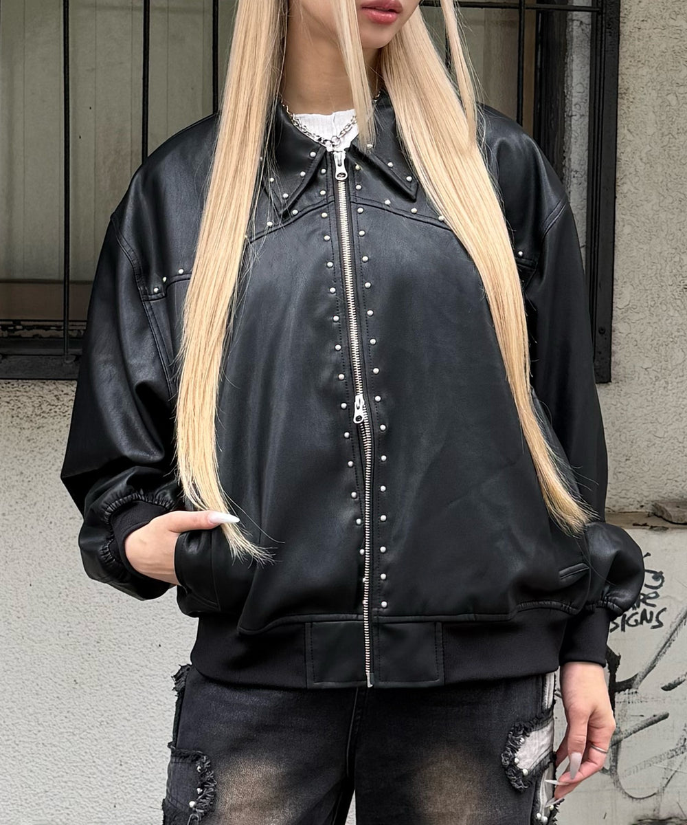 ブラック モデル：167㎝ FREE着用