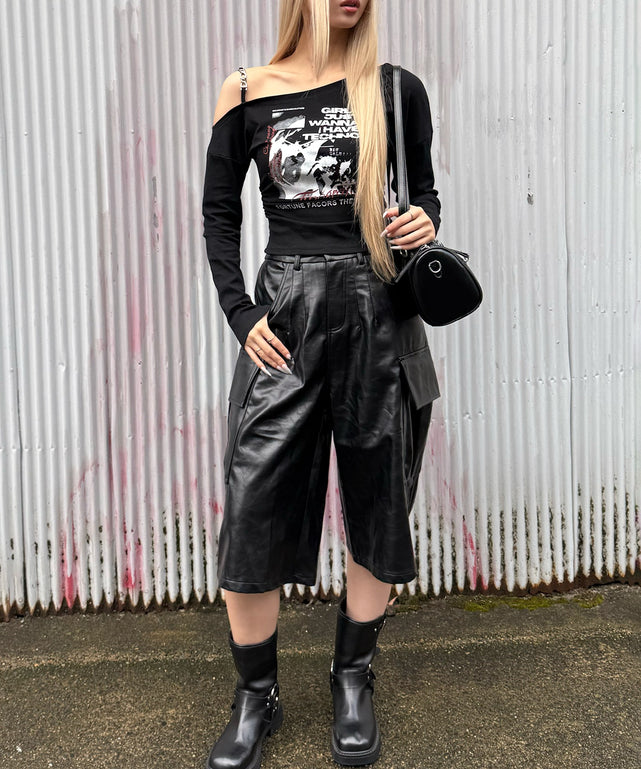 ブラック モデル：167㎝ FREE着用