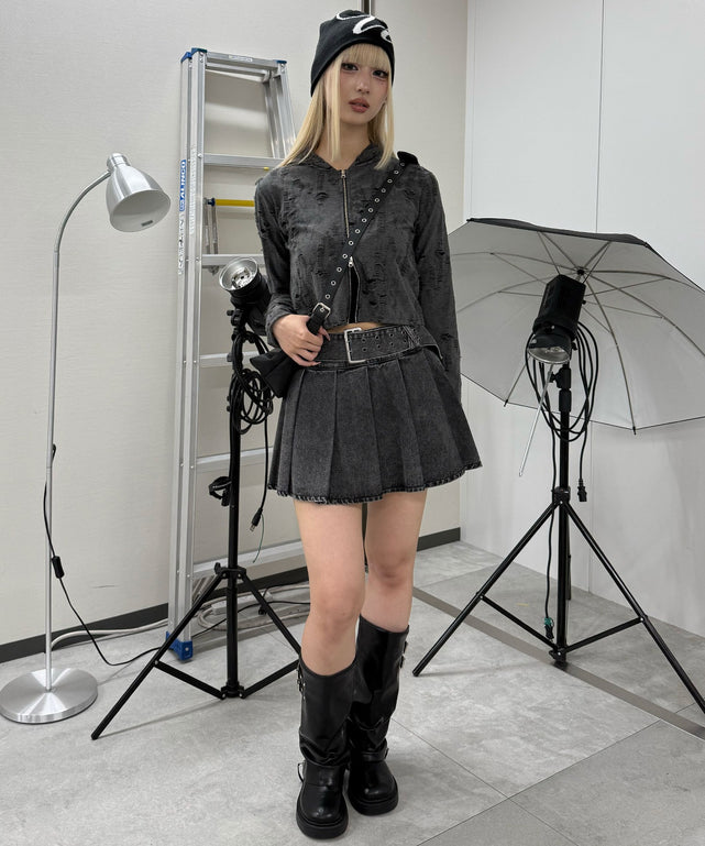 チャコール モデル：167㎝ FREE着用