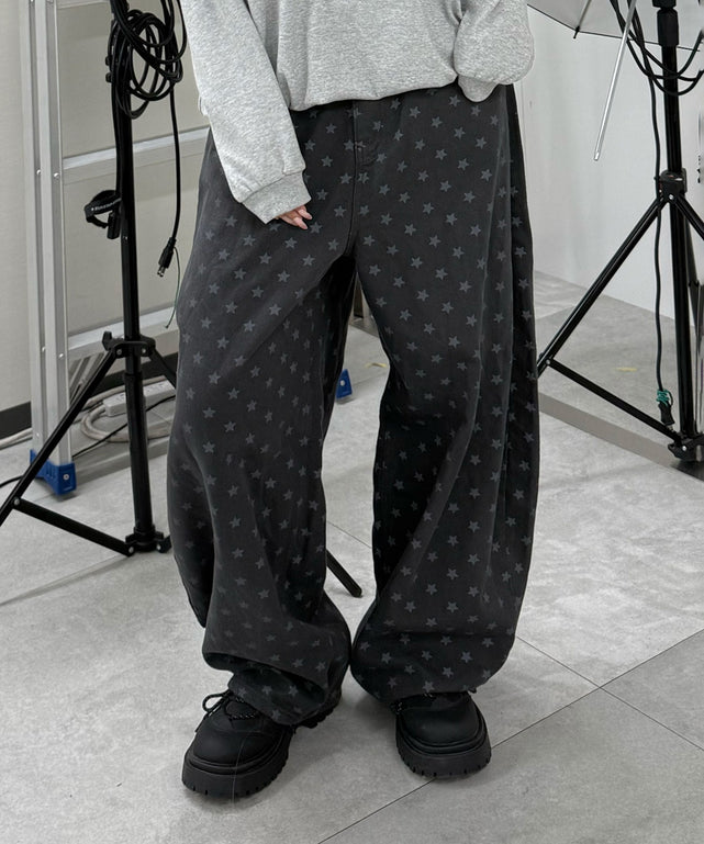 ブラック モデル：167㎝ M着用