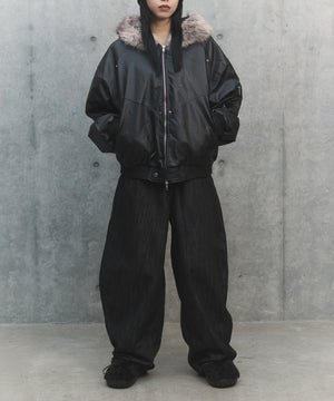 スタッズスラブカーブデニム