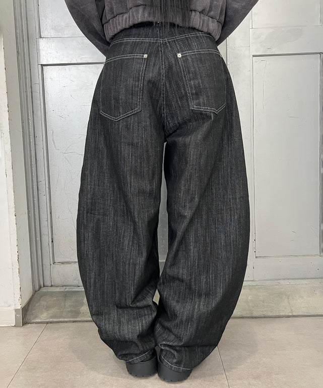 regleam カーブワイドデニム　ブラック　S regleam カーブワイドデニム ブラック S regleam カーブワイドデニム