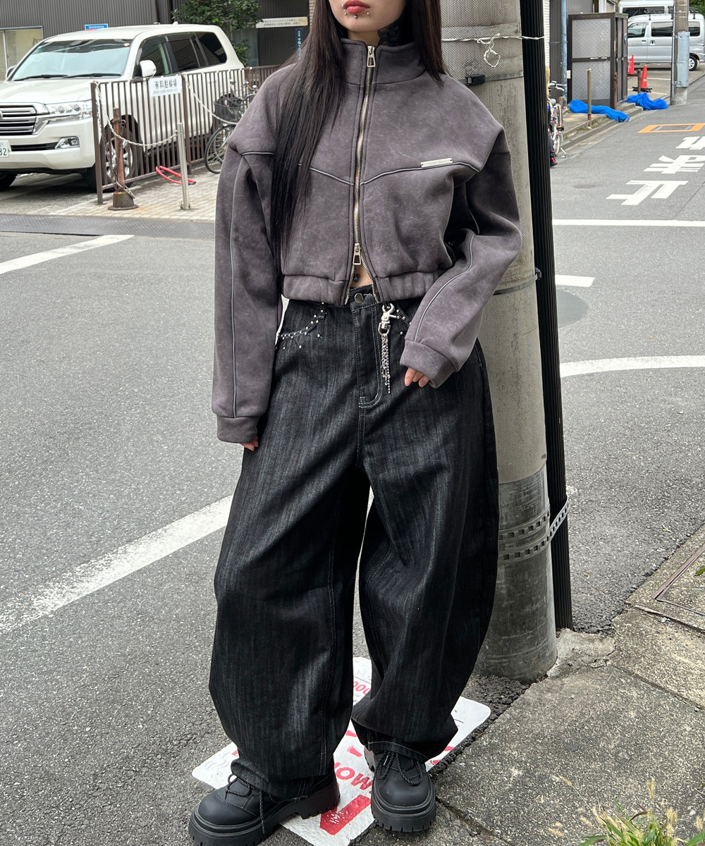 ブラック モデル：160㎝ S着用