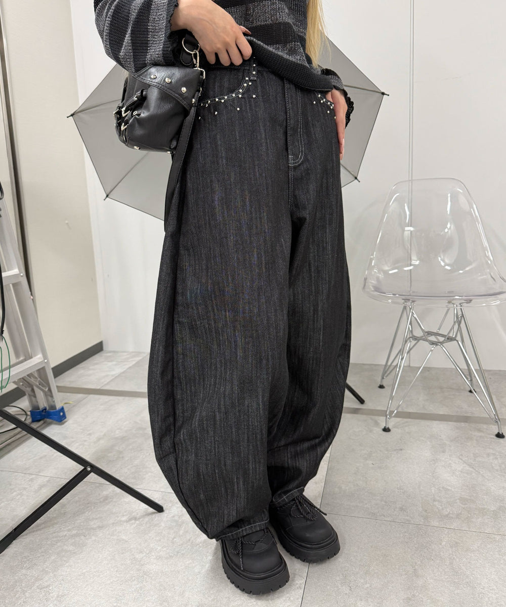 ブラック モデル：167㎝ M着用