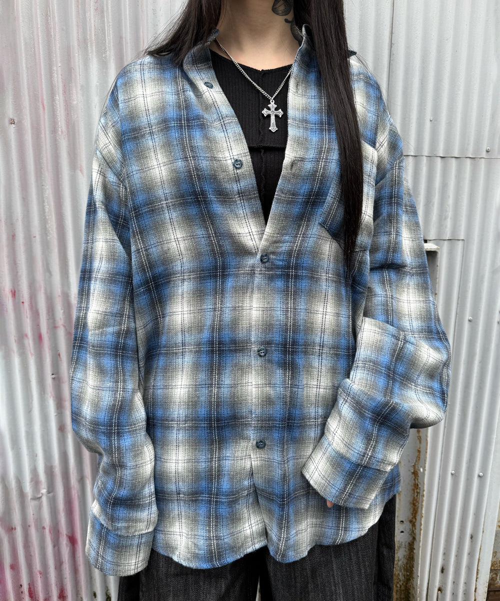 ブルー モデル：160㎝ FREE着用