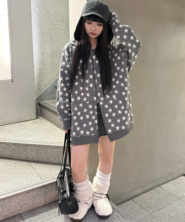 グレー モデル：160㎝ FREE着用