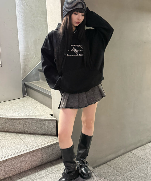 ブラック モデル：160㎝ FREE着用