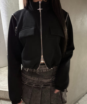 ブラック モデル：160㎝ FREE着用