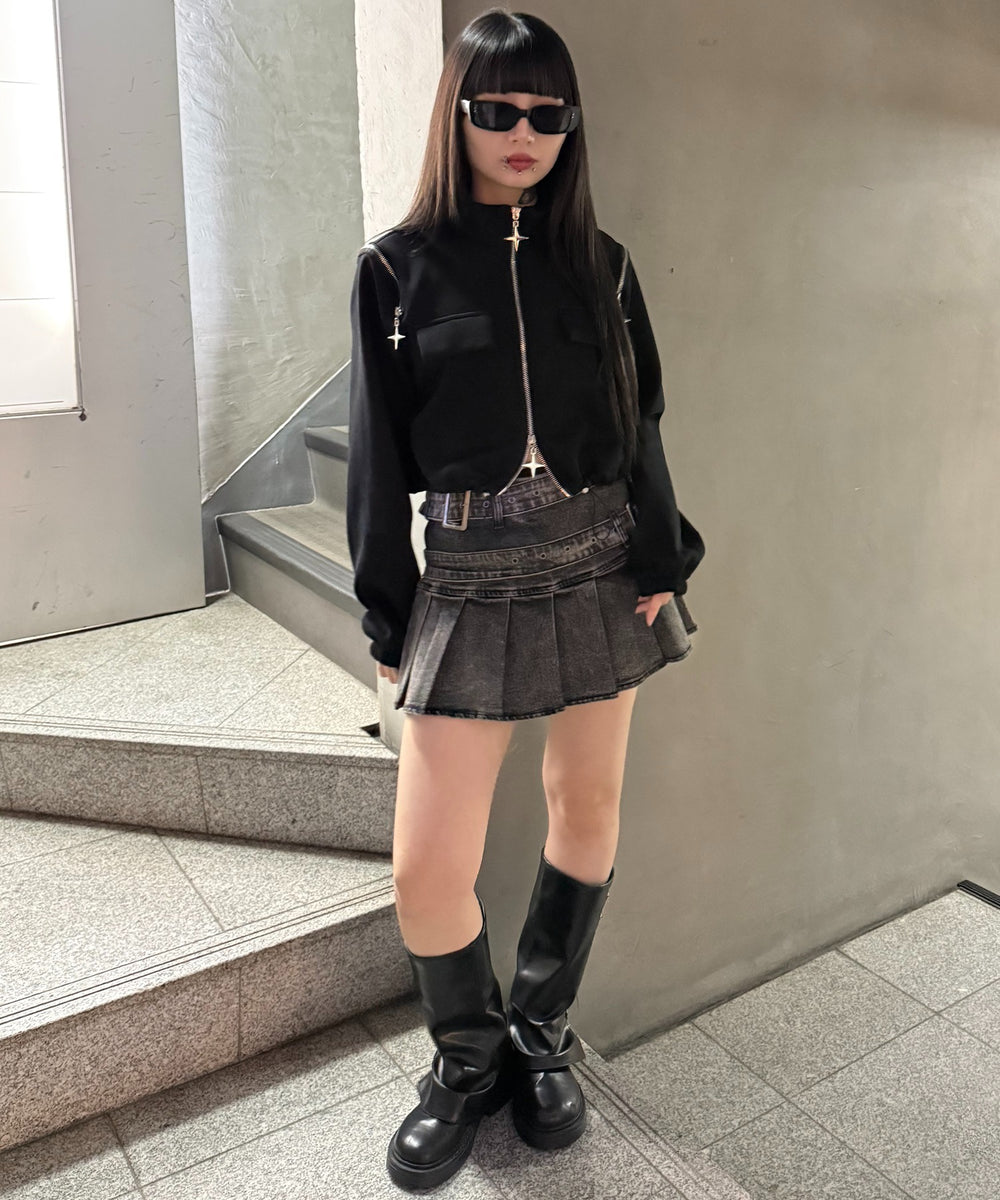 ブラック モデル：160㎝ FREE着用