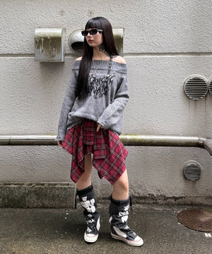 グレー モデル：160㎝ FREE着用