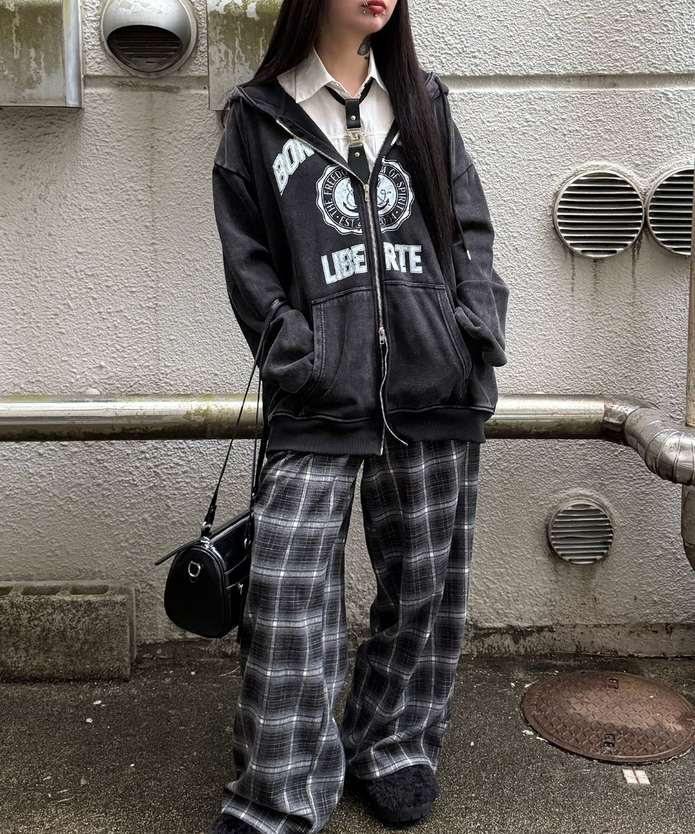 柄1 モデル：160㎝ FREE着用