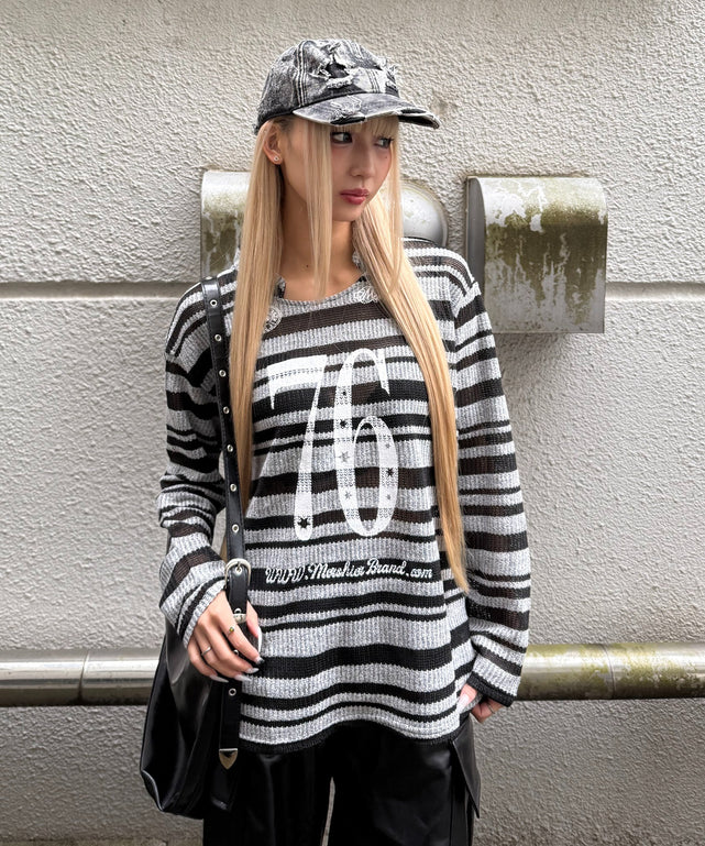 グレー モデル：167㎝ FREE着用