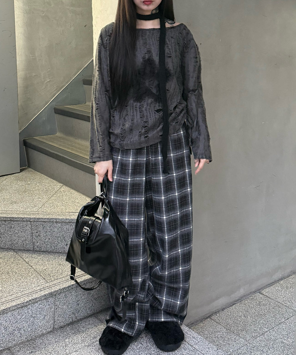 ブラック モデル：160㎝ FREE着用